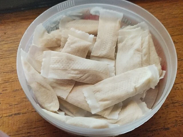 Crise entre Suécia e França por nicotine pouches reacende disputa europeia sobre tributação e livre circulação