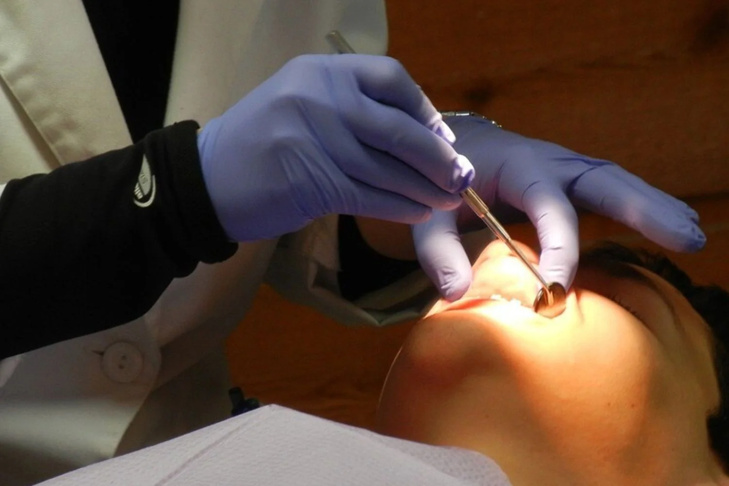 Suicídio após tratamento dentário na Turquia: a tragédia de Pawel Bukowski e os riscos do turismo médico