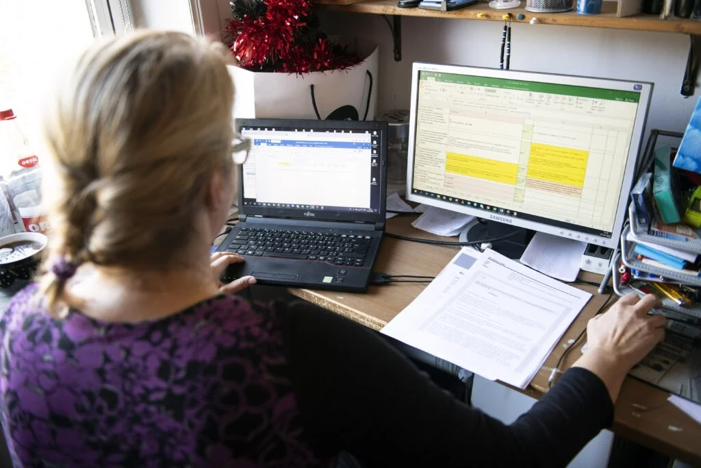 Teletrabalho e crise energética: sindicatos europeus exigem legislação que não onere os trabalhadores
