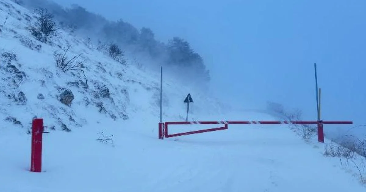 Tempestade Erminio: neve, ventos tempestuosos e alerta vermelho no Abruzzo