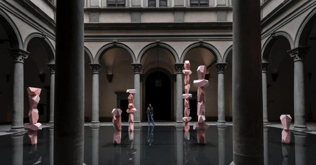 There Are Other Fish In The Sea: nova instalação no Cortile de Palazzo Strozzi repensa nosso lugar no mundo