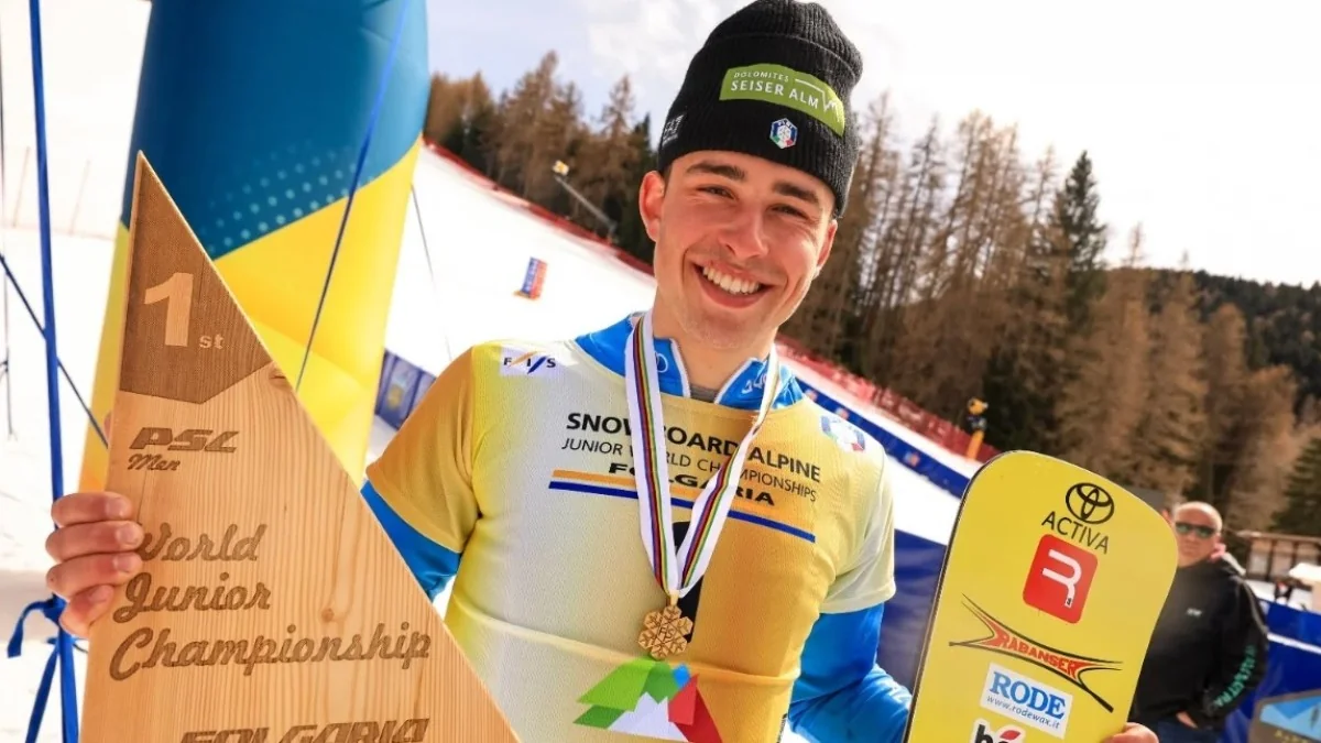 Tommy Rabanser, da Val Gardena, é campeão mundial júnior no slalom paralelo em Folgaria