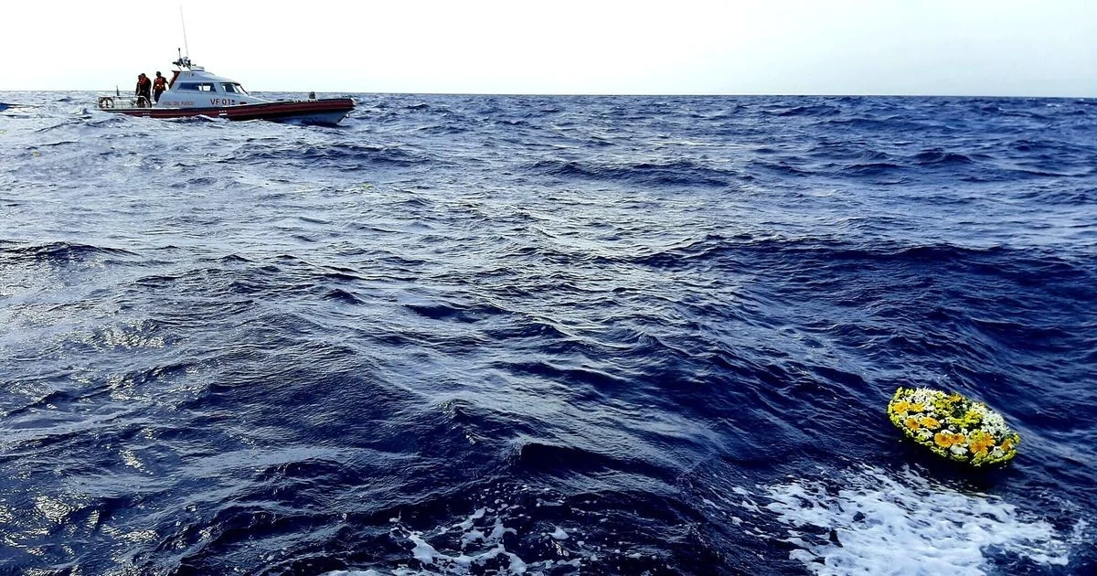 Tragédia no Mediterrâneo: 71 desaparecidos e 2 mortos após naufrágio perto de Lampedusa