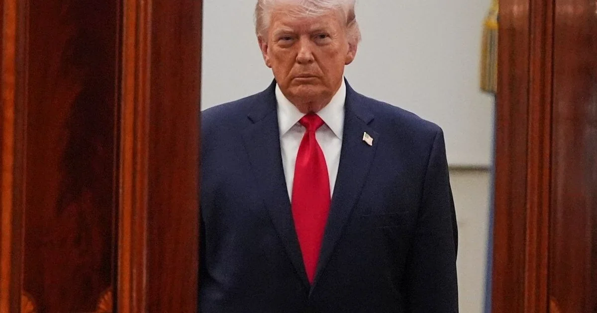Trump acusa Irã de 'pessimo trabalho' no Estreito de Hormuz e alerta contra pedágios; tensão entre Israel e Hezbollah escala