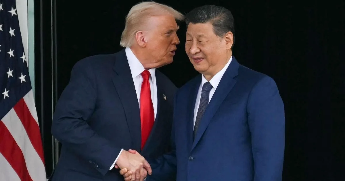 Trump pede a Xi que não forneça armas ao Irã; Pequim apresenta plano de paz em quatro pontos e nega uso de satélite