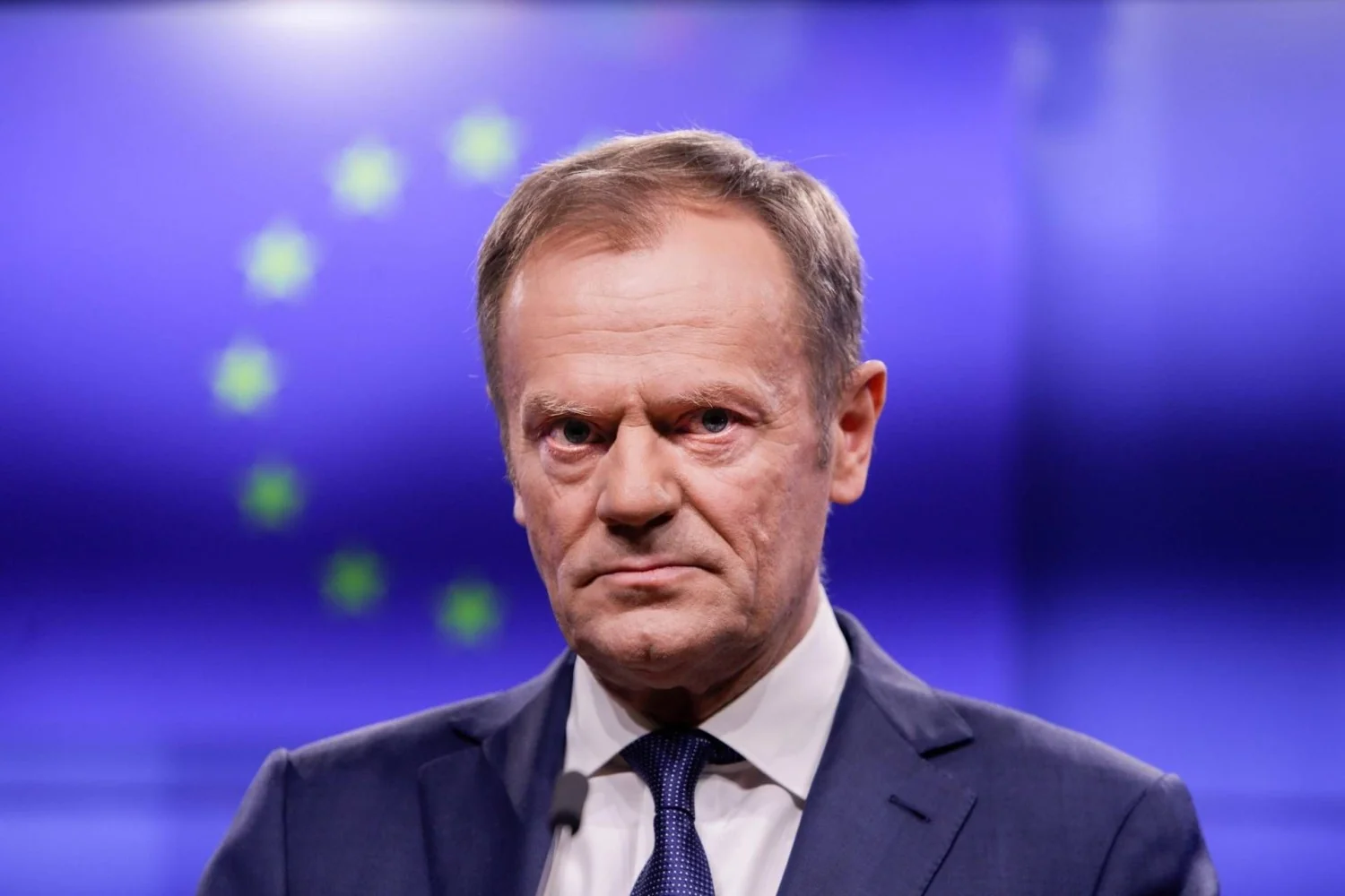 Tusk celebra a vitória de Magyar na Hungria como virada democrática e geopolítica