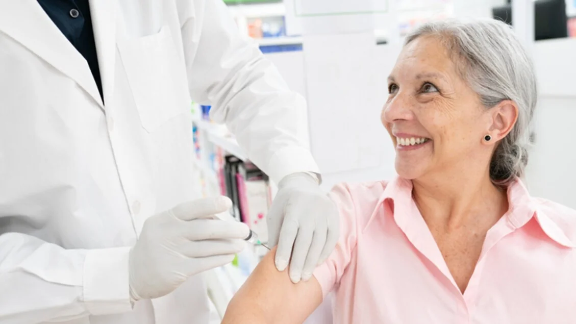 Vacina contra a gripe reduz risco de infarto e AVC, aponta estudo europeu