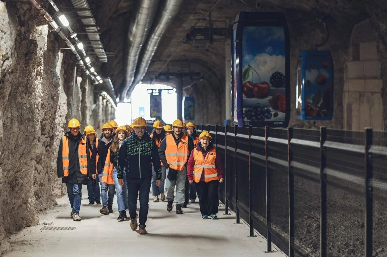 Val di Non abre suas câmaras subterrâneas: experiência turística nas profundezas das Dolomitas com a Funivia delle Mele