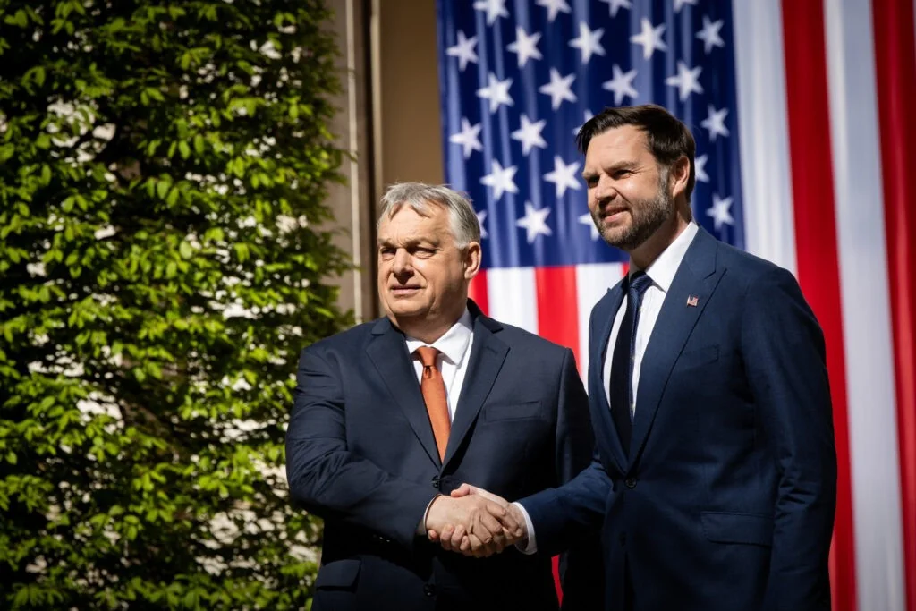 Vance em Budapeste: elogios a Orbán e acusação a Bruxelas marcam ofensiva pró-governo