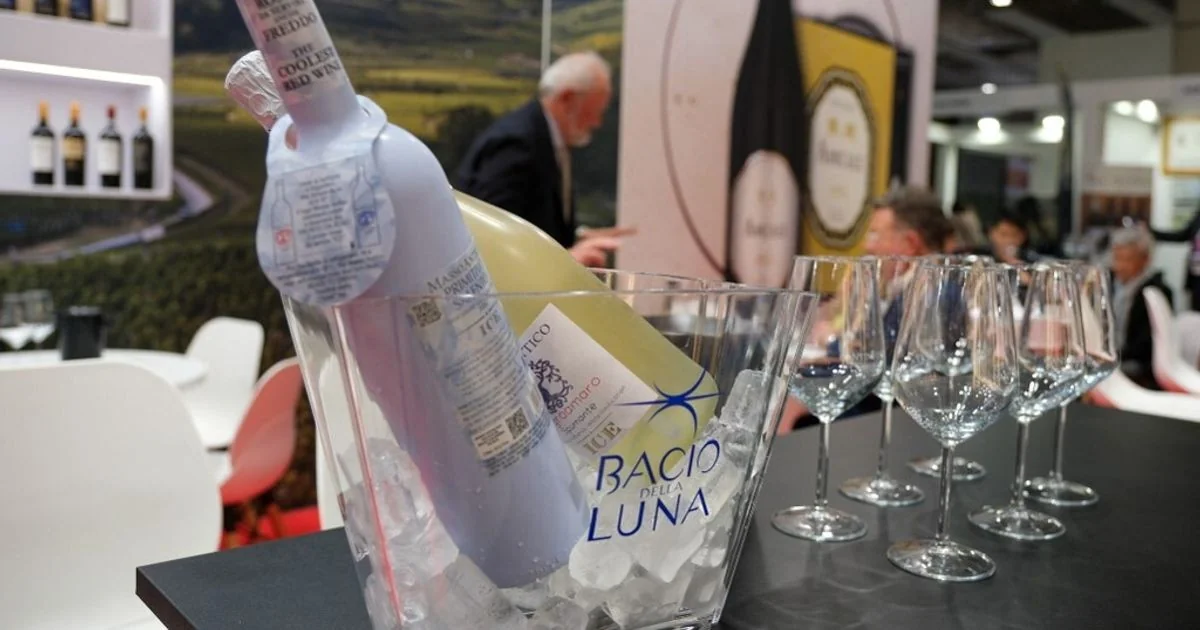 Vinitaly 58ª edição atrai 90 mil visitantes e 4 mil empresas, com 26% de público internacional