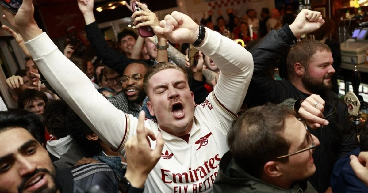 Arsenal é campeão da Premier League 2026 após empate do Manchester City com o Bournemouth