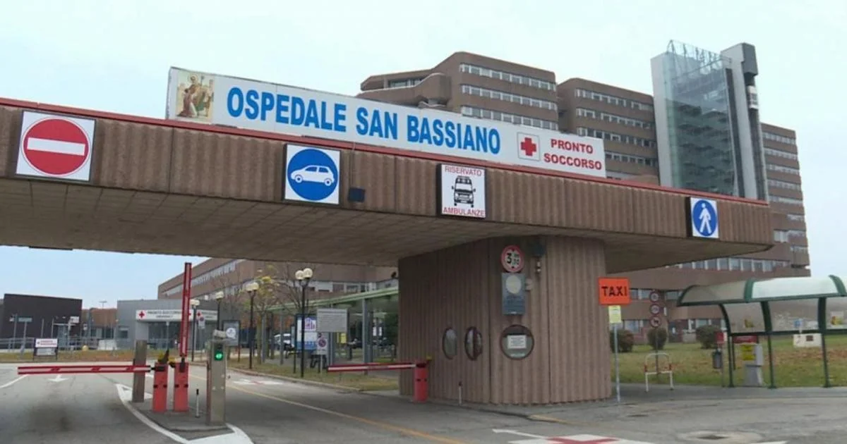 Trabalhador indiano ferido e abandonado em Bassano del Grappa: investigação de carabinieri e Spisal