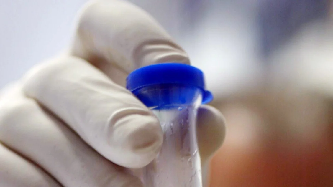 Águas subterrâneas na Campânia apresentam contaminação por agentes cancerígenos; autoridades pedem ação imediata