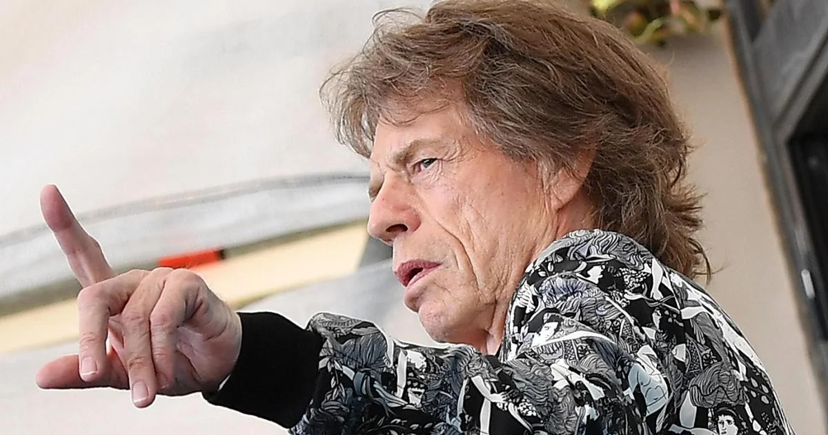 Carabinieri encerram festa com Mick Jagger em Stromboli por descumprir ordem municipal sobre música