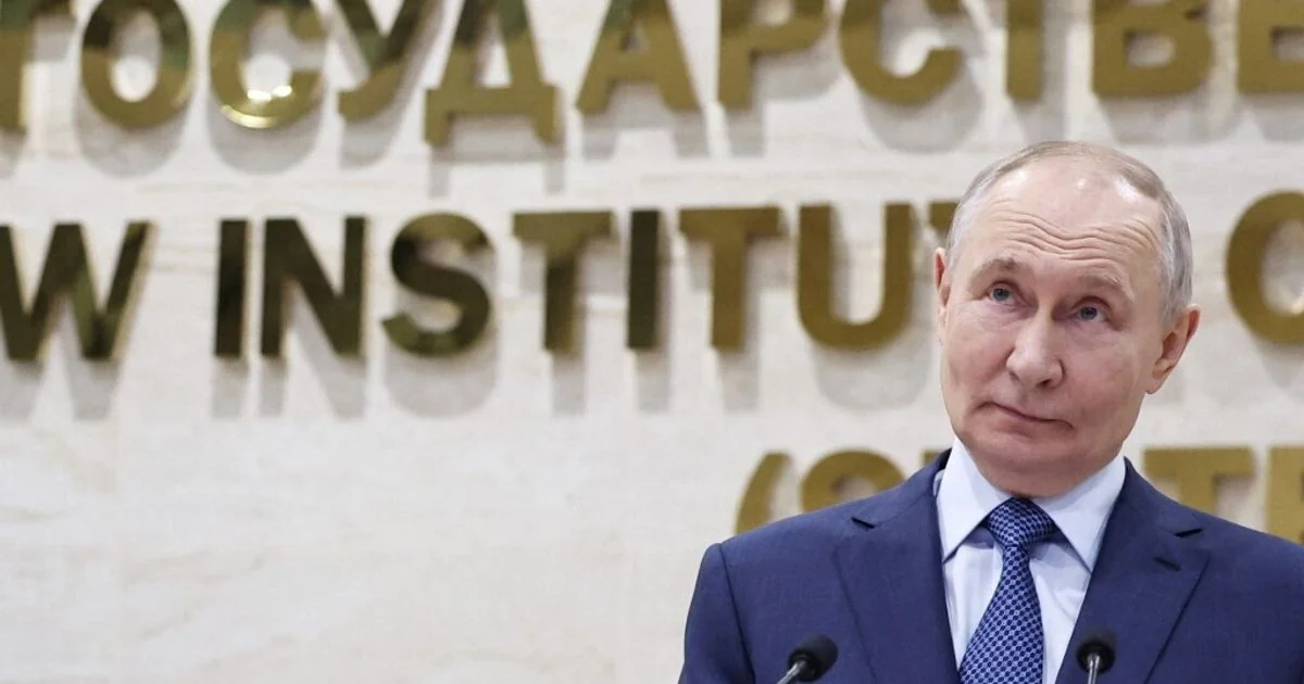Cremlino amplia proteção pessoal de Putin após atentado e temores de golpe