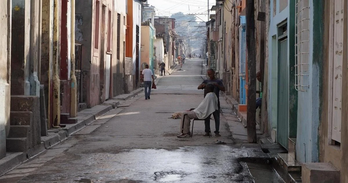Cuba na encruzilhada: compra de 300 drones, treinamentos civis e o risco de uma escalada com os Estados Unidos