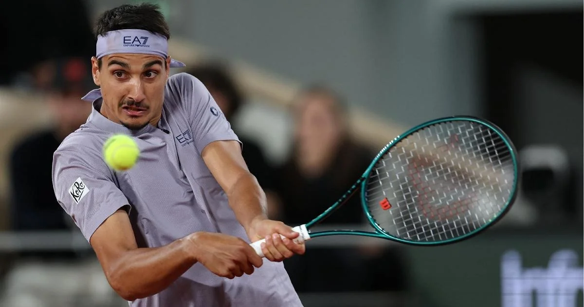 De Jong elimina Cinà em sets diretos; Sonego encara Paul em dia decisivo no Roland Garros