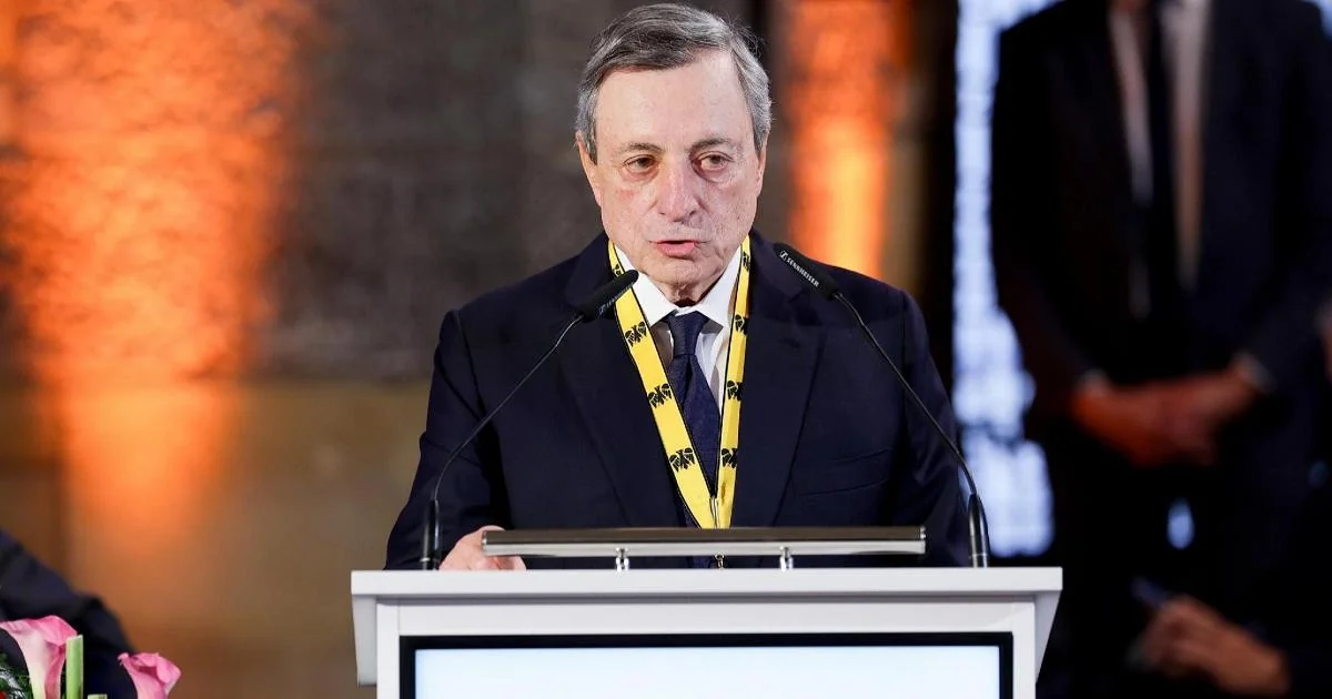 Draghi: 'Somos sozinhos juntos' — Europa deve 'responder assertivamente' aos EUA, diz ex-presidente do BCE
