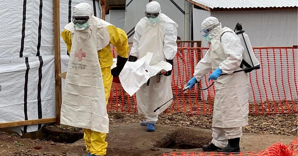 Ebola: cirurgiã italiana retorna do Congo após contato com pacientes infectados e será colocada em quarentena