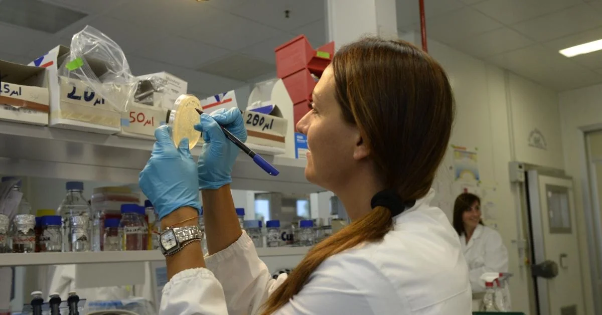 De Ebola ao Hantavírus: chega de gestão do medo — é hora de transparência