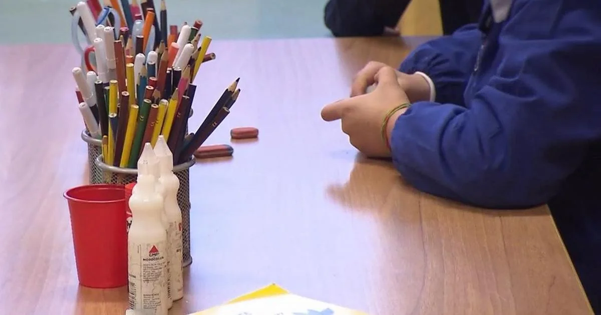 Escolas abrem em 31 de agosto na Emilia-Romagna e setor do turismo em Rimini reage com preocupação