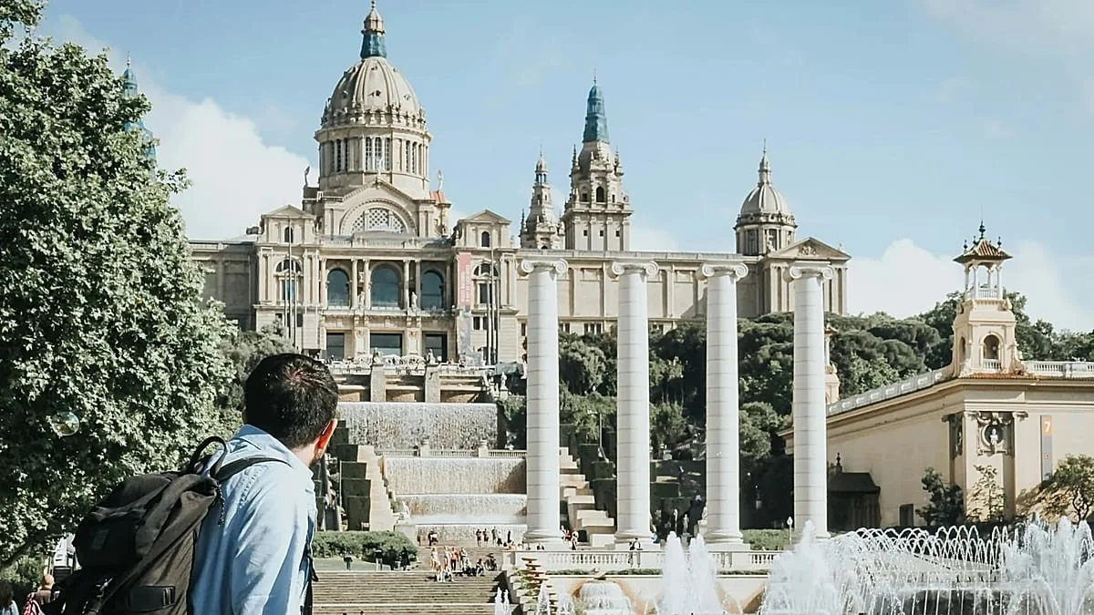 Espanha, Itália ou França: quais países europeus atraíram mais turistas em 2025?