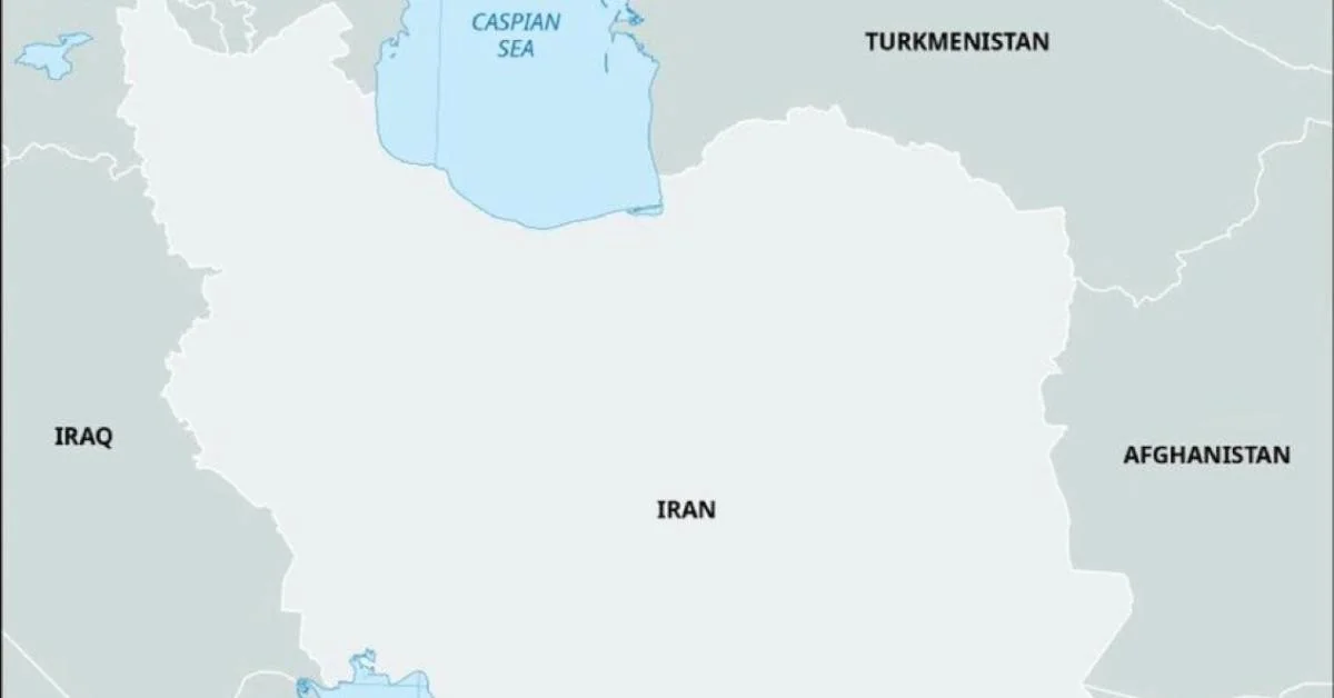 EUA realizam segundo ataque em três dias a sítio militar perto de Bandar Abbas; IRGC afirma ter atingido base americana no Kuwait