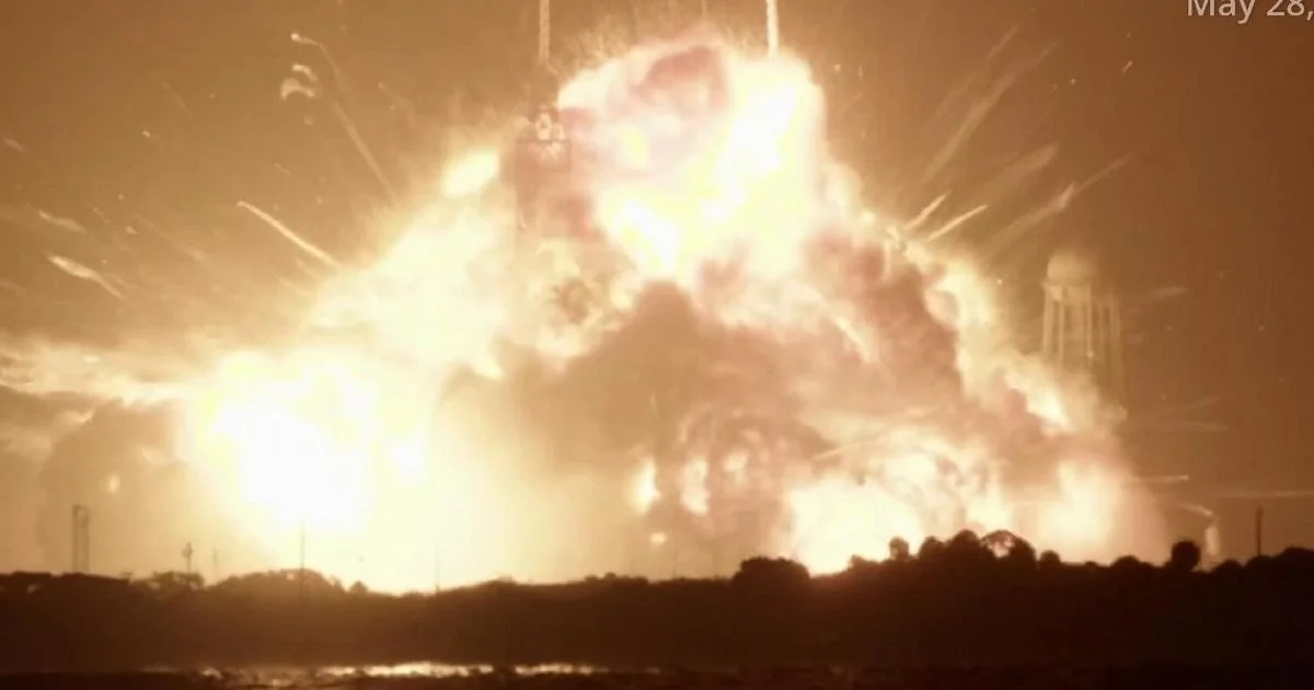 Explosão do New Glenn: impacto nas missões lunares e o que vem a seguir