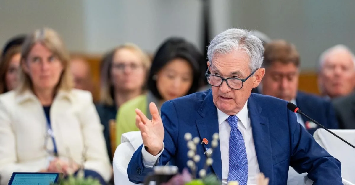 Fed mantém taxa de juros entre 3,50% e 3,75% — tensão no Irã e sucessão a Powell freiam cortes