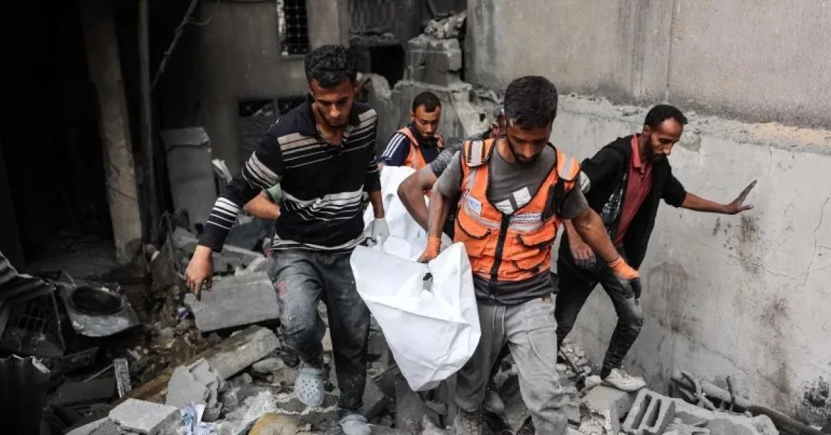 Gaza: Governo local denuncia 3.005 violações do cessar-fogo desde 10/10/2025 e 910 civis mortos