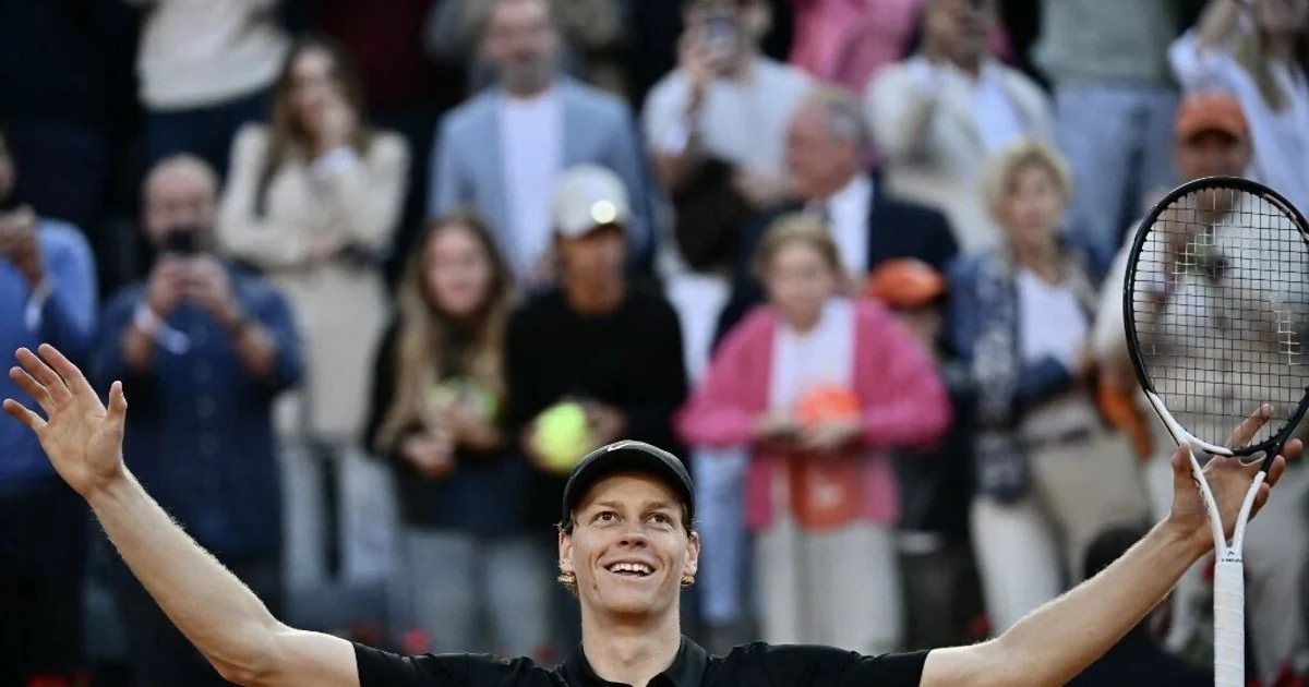 Jannik Sinner brilha em Roma: troféu, legado de Panatta e rumo a Roland Garros