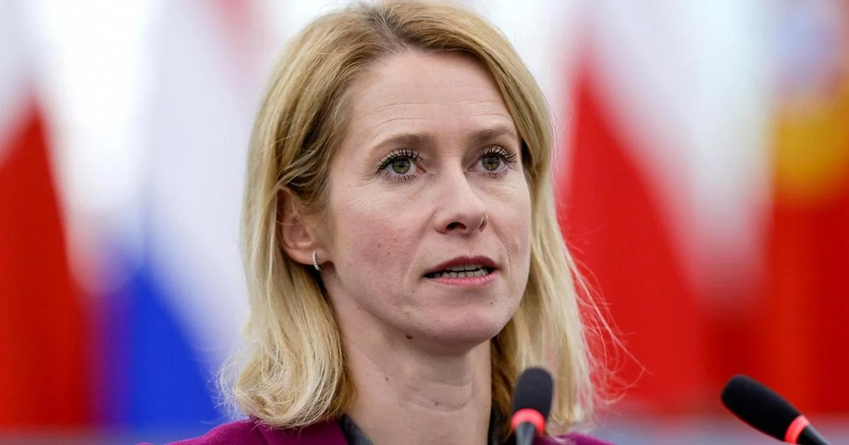 Kaja Kallas alerta para reação global contra direitos LGBTI: "Isso precisa acabar", diz UE