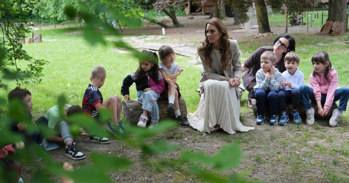 Kate Middleton em Reggio Emilia: entre crianças, o método Reggio e a arte de fazer tortelli
