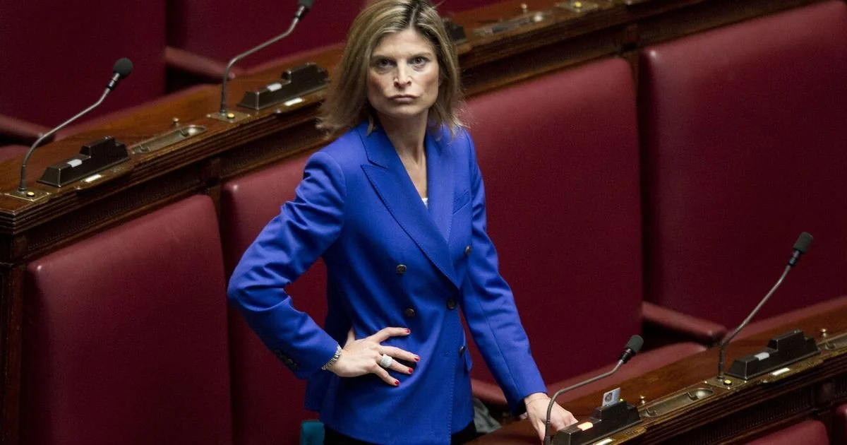 Laura Ravetto deixa a Lega e se filia a Futuro Nazionale: mudança confirmada por Vannacci