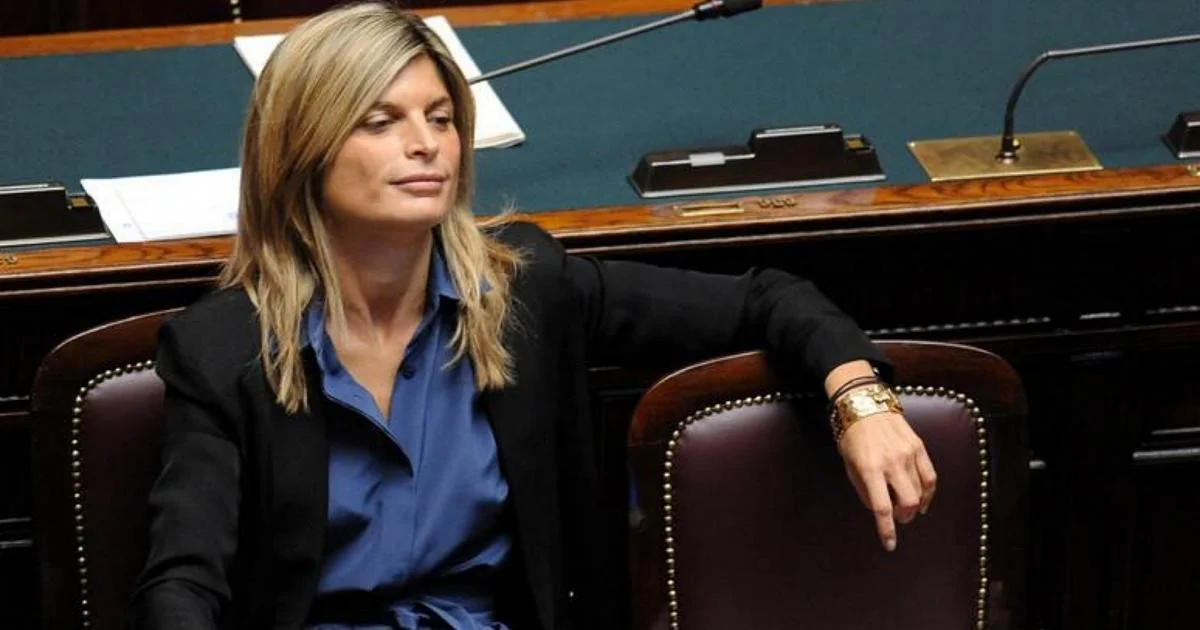 Laura Ravetto deixa a Lega e se filia a Futuro Nazionale de Roberto Vannacci