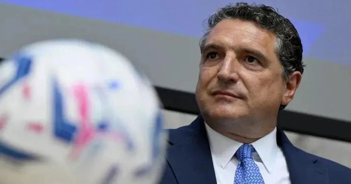 Lega confirma o derby Roma-Lazio às 12h30 de domingo: motivos, críticas e implicações de segurança