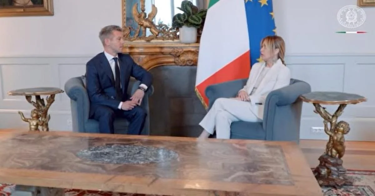 Meloni recebe o novo primeiro‑ministro húngaro Péter Magyar: cooperação em imigração, UE e defesa reforçada