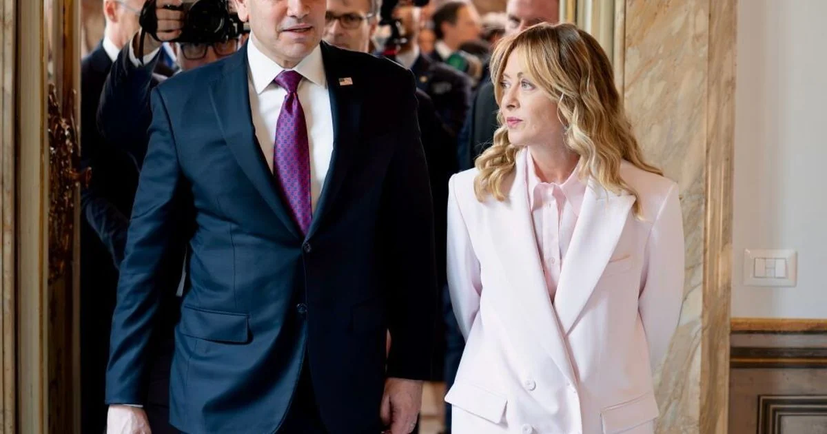 Meloni e Rubio em Palazzo Chigi: diálogo franco sobre Hormuz, Líbano e segurança transatlântica