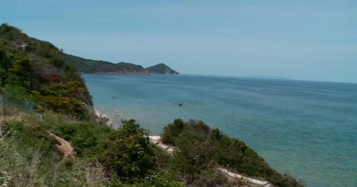 Mergulhadora morre na Ilha de Elba; hipótese de mal súbito durante imersão em Porto Azzurro