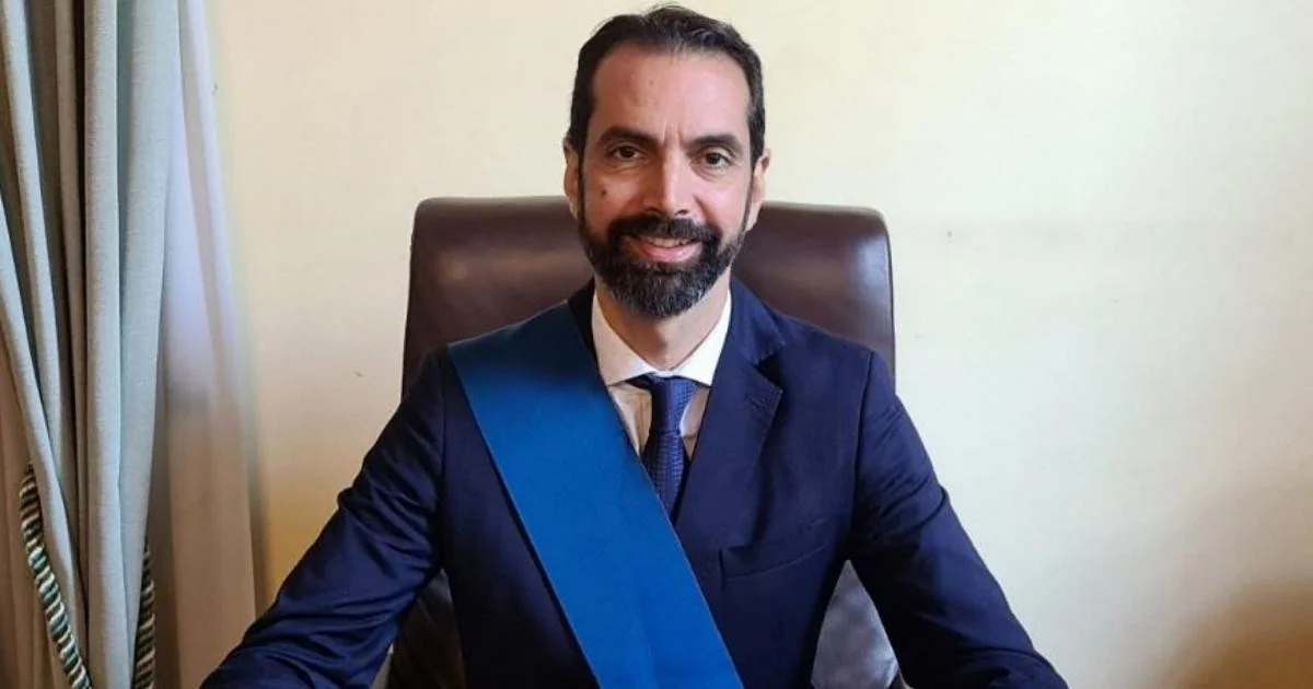 Messina: Basile reeleito no primeiro turno com mais de 55% — o peso do Sistema Cateno De Luca