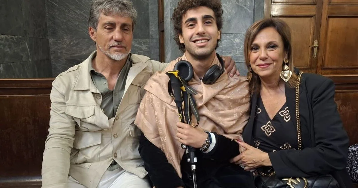 Milão: agressor do estudante esfaqueado é condenado a 20 anos; vítima abraça réus em audiência