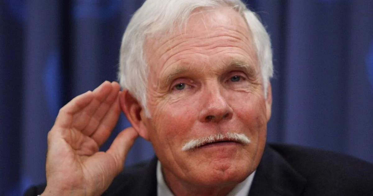Morre Ted Turner, visionário que criou a CNN, aos 87 anos