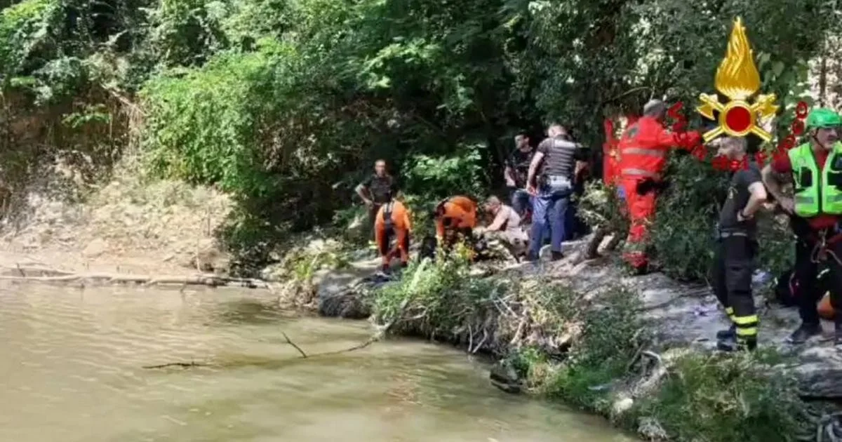 Adolescente de 14 anos morre após mergulhar no torrente Crostolo em Rivalta