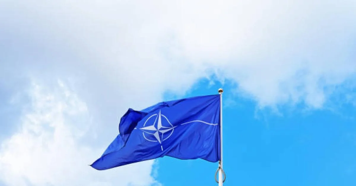 NATO consulta Hollywood: o rearmamento do imaginário contra a Rússia
