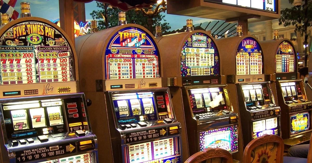 Como as normas das slot machine na Itália moldam segurança, RTP e controles da ADM