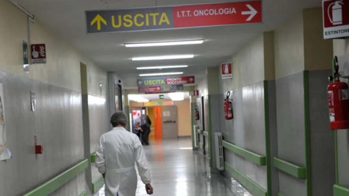 OCSE: 7,6% dos italianos desiste de cuidados por causa das listas de espera