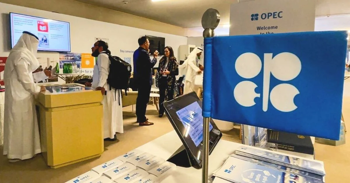 OPEP+ sem os Emirados decide aumento de 188 mil b/dia e redesenha equilíbrio do mercado