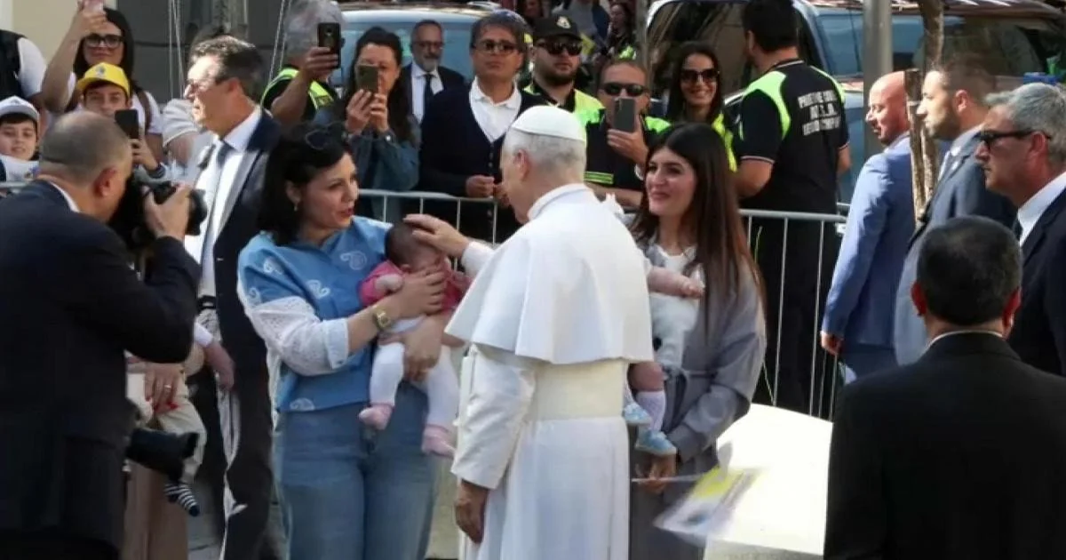 Papa Leone visita Acerra: esperança e dor na luta pela tutela do território da Terra dei Fuochi