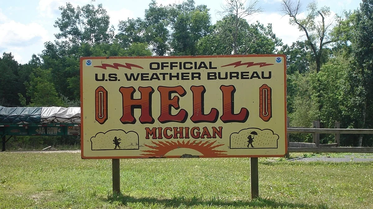 Compre um pedaço de Hell: parte da cidade mais peculiar de Michigan está à venda por US$625.000
