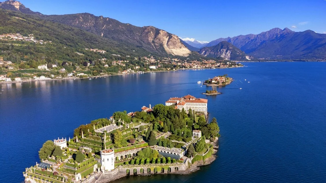 Passeios pelos jardins em flor do Lago Maggiore: segredos e aromas das Ilhas Borromeo